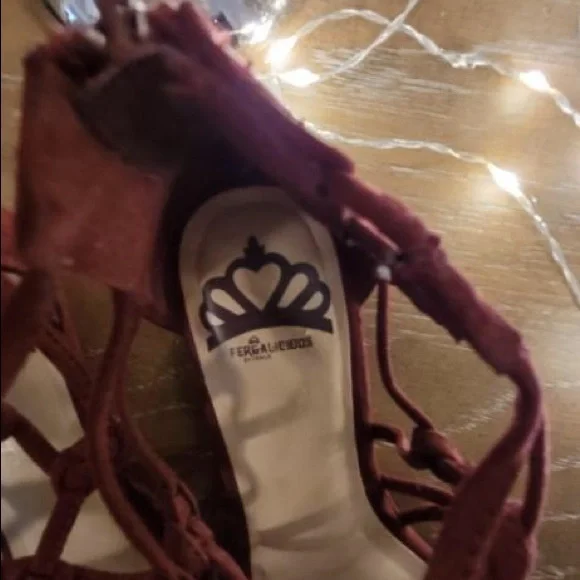 Fergalicious shoes cute! - Picture 4 of 6